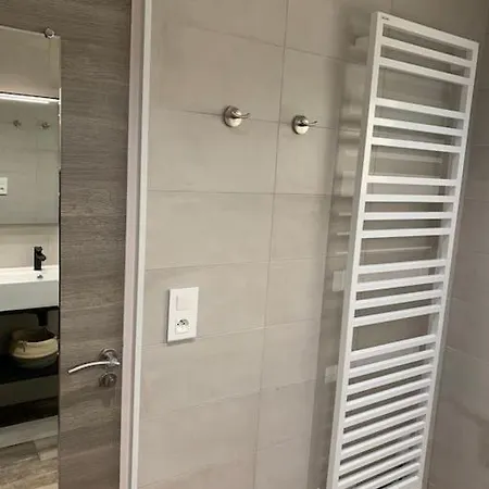 Pavillon Individuel 4 Etoiles De Plain Pieds Avec Jardin Дом отдыха